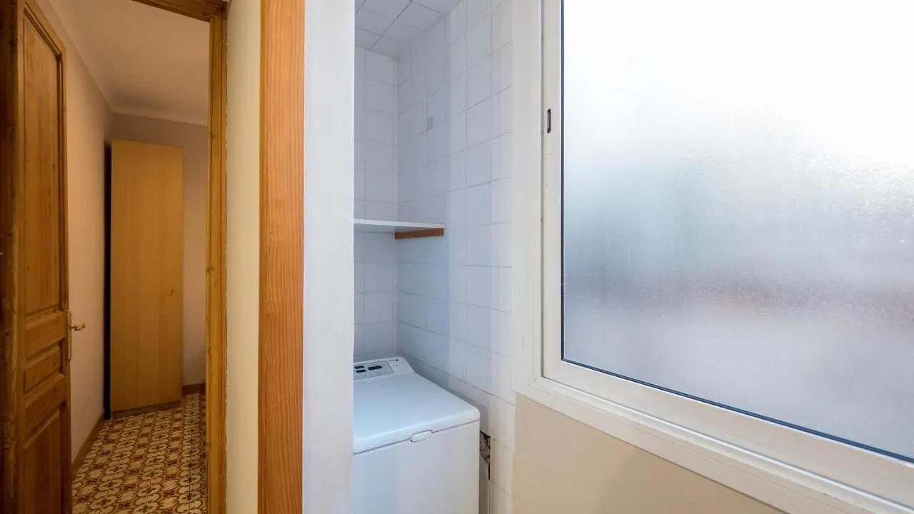 Acogedor Apartamento De 2 Dormitorios Barcelona
